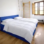 Assisi Hostel *