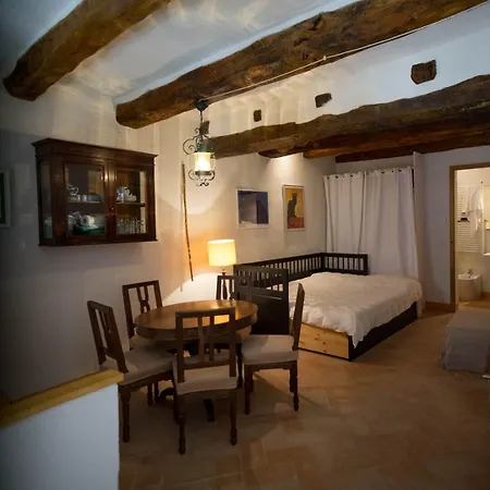Vandrarhem Assisi *